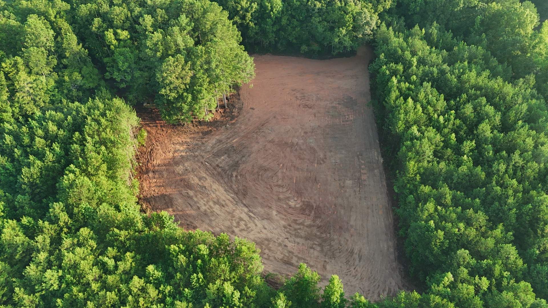 Land clearing project on a wooded lot in Thomaston, GA